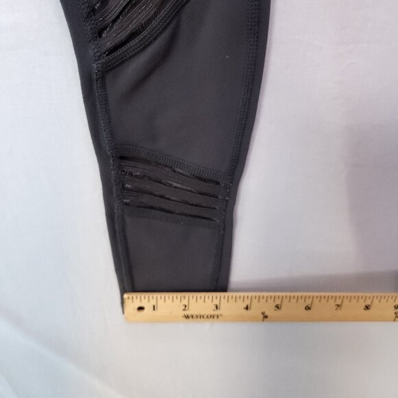 Alo Yoga Leggings Moto Pants Size XXS Womens High Rise Gray Mesh Panel - Picture 15 of 16